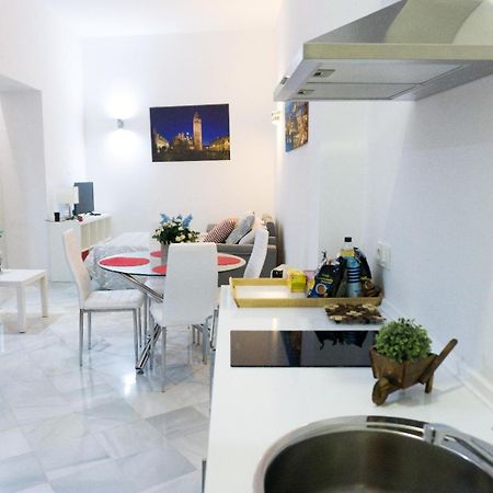 Apartamento Centro De Sevilla Esterno foto